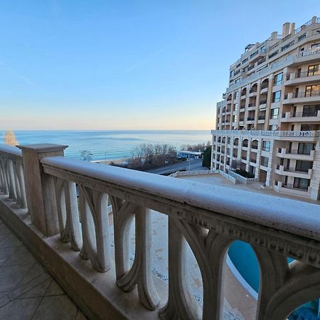 Elegantz Apartments 2 Варна Экстерьер фото